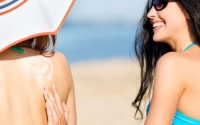 6 tác dụng phụ không ngờ của kem chống nắng