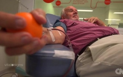 Người đàn ông có dòng máu 'vàng' cứu được hơn 2 triệu mạng sống