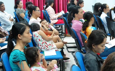 Mùa hè nặng nỗi lo suyễn trẻ em