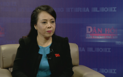 Bộ trưởng Bộ Y tế “bắt bệnh” mạn tính của ngành y