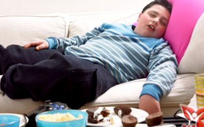 Tại sao nên ăn tối trước 19 giờ?