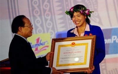 Ánh Viên được trao Huân chương Lao động hạng Nhì