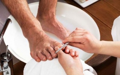 Tử vong sau khi làm móng chân