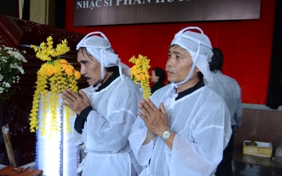 Nhạc sỹ Phan Huỳnh Điểu mong được rải tro cốt trên sông Hàn…