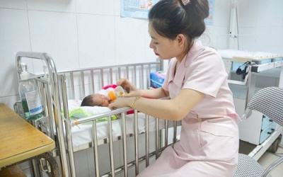 Cứu sống cháu bé trong bụng sản phụ bị tai nạn 