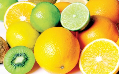 Vitamin C bảo vệ cơ thể như thế nào?