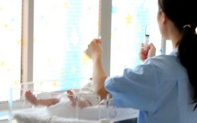 Protein máu cuống rốn giúp trị bệnh chàm?