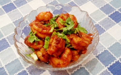 Bữa tối đưa cơm với tôm rang kiểu Ấn