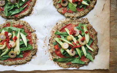 Tuyệt chiêu làm pizza từ súp lơ cho các bé thích mê!