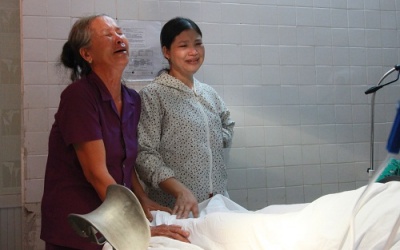 Sản phụ ở Hải Phòng tử vong, bệnh viện nhận chăm sóc hai con