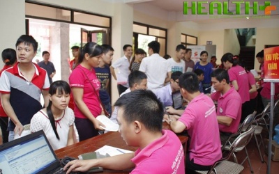 'Sắc đỏ dòng Thương' thu về 400 đơn vị máu