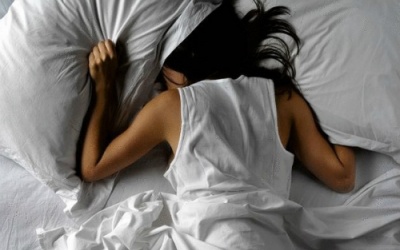 Đêm hôm bực tức vì đau đớn đến mất ngủ