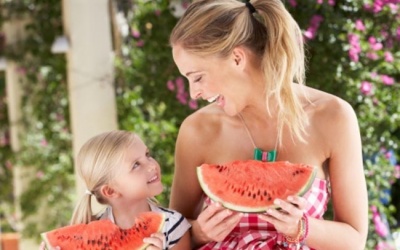 Ăn gì để chống lão hóa, xóa nếp nhăn, trẻ mãi không già?