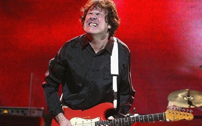 Ấn tượng những khoảnh khắc các nghệ sỹ 'phiêu' bên cây đàn guitar