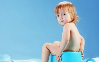 Vì sao bé luôn yếu bụng?