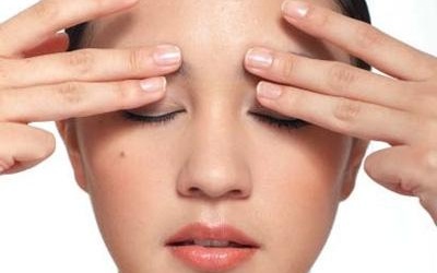 4 cách xoa xát giúp bạn trẻ đẹp mãi