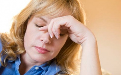 Huyết áp thấp: Thủ phạm gây chóng mặt, buồn nôn