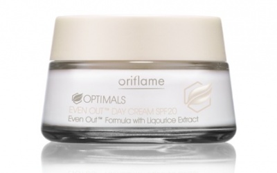 Thu hồi 2 sản phẩm dưỡng da của Oriflame vì chứa chất cấm
