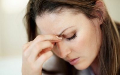 Cẩn thận với mờ mắt khi tuổi còn xuân