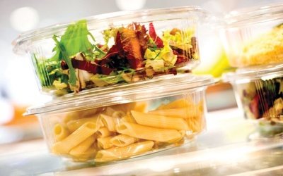 Sử dụng hộp nhựa trong lò vi sóng, hại cho sức khỏe