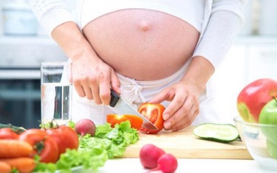 Chế độ dinh dưỡng bà bầu ở 3 tháng giữa thai kỳ