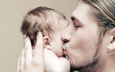 Làm cha trước tuổi 25 có nguy cơ tử vong sớm