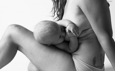 Làm thế nào để giảm mỡ bụng mà vẫn đủ sữa cho con bú?