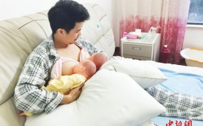 Ba người đàn ông trải nghiệm cảm giác 'nằm ổ' sau sinh