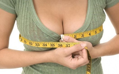 Ngực 'khủng' dễ mắc bệnh gì?