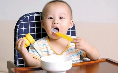 Chế độ ăn giúp trẻ tăng cân và chiều cao