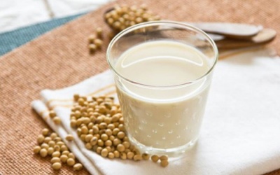 6 “không” khi cho con uống sữa đậu nành