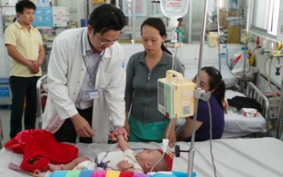 Sốt xuất huyết bùng phát, TP.HCM kêu gọi toàn dân chống dịch