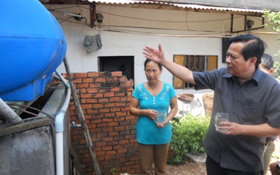 TP.HCM hỗ trợ người dân tiền mua máy lọc nước