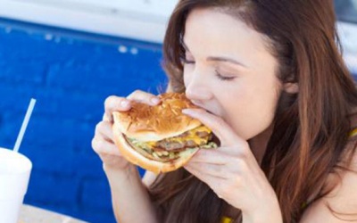 10 cách ăn uống không lo tăng cân