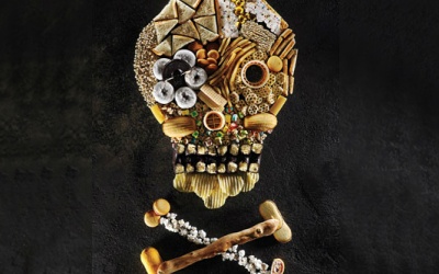 Đầy tóc, côn trùng và than đá trong thức ăn của bạn