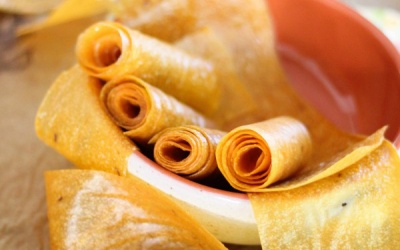 Món xoài cuốn lạ lùng dụ trẻ ăn ngon