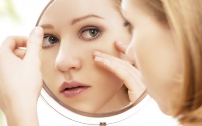 Da nhăn, xấu: Đừng quên ăn đúng cách!