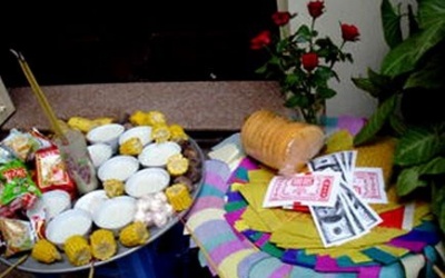 Cúng cô hồn đúng cách để tránh rước vong vào nhà