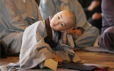 Những nguyên tắc nuôi dạy con nên Người