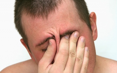 Nhức đầu do viêm xoang chữa trị thế nào?