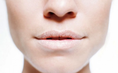 7 thực phẩm giúp tẩy da chết cho đôi môi