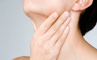 Tại sao phụ nữ dễ mắc bệnh tuyến giáp hơn nam giới?