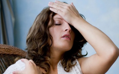 Mắt mờ đột ngột: Dấu hiệu của thiếu máu não thoáng qua