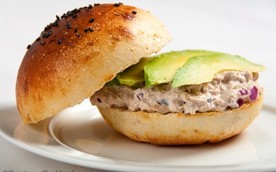 Cách làm sandwich cá ngừ giúp tăng cơ, tăng cân 