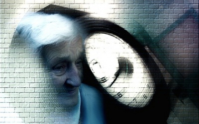 Bệnh Alzheimer có phải bệnh lây truyền?