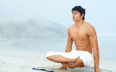 Lợi ích bất ngờ của yoga với nam giới