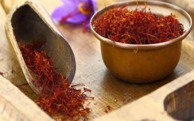 Nghệ tây kiểm soát cholesterol, hạ huyết áp và ngăn ngừa bệnh tim mạch