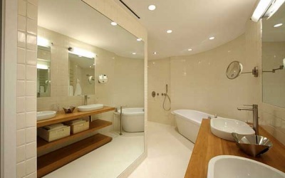 Những món đồ không nên để trong phòng tắm