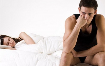 Chồng mất ham muốn, bất lực: Có cách nào cải thiện?