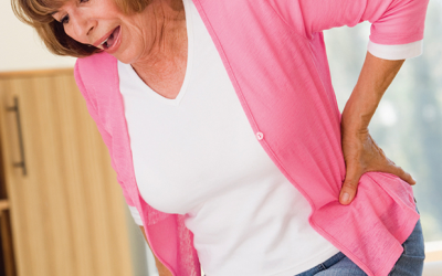 Bị loãng xương: Dễ lưng còng, cong vẹo cột sống!